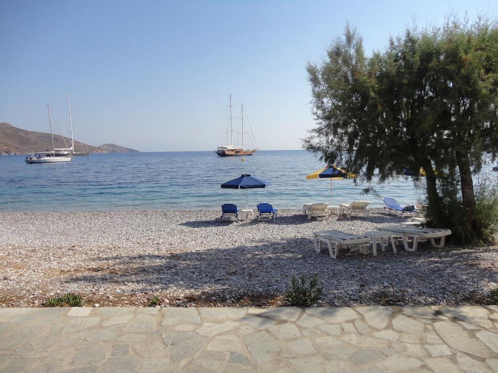 Pavlos Rooms Livadia  Luaran gambar