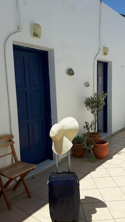 Pavlos Rooms Livadia  Luaran gambar