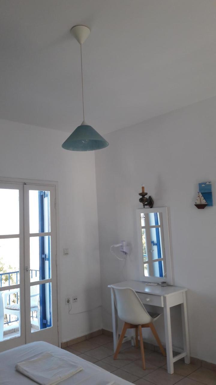 Pavlos Rooms Livadia  Luaran gambar