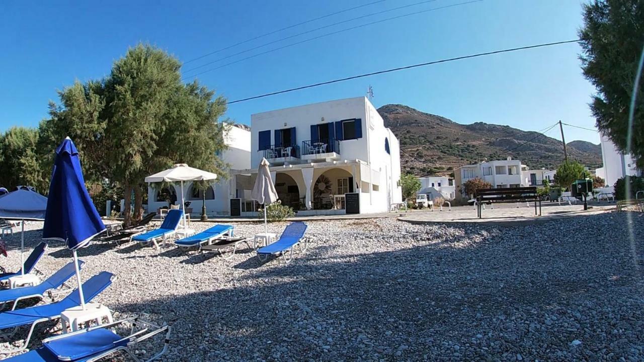 Pavlos Rooms Livadia  Luaran gambar